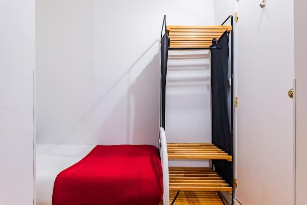 Duque 2br Flat At Historical Chiado Apartamento *